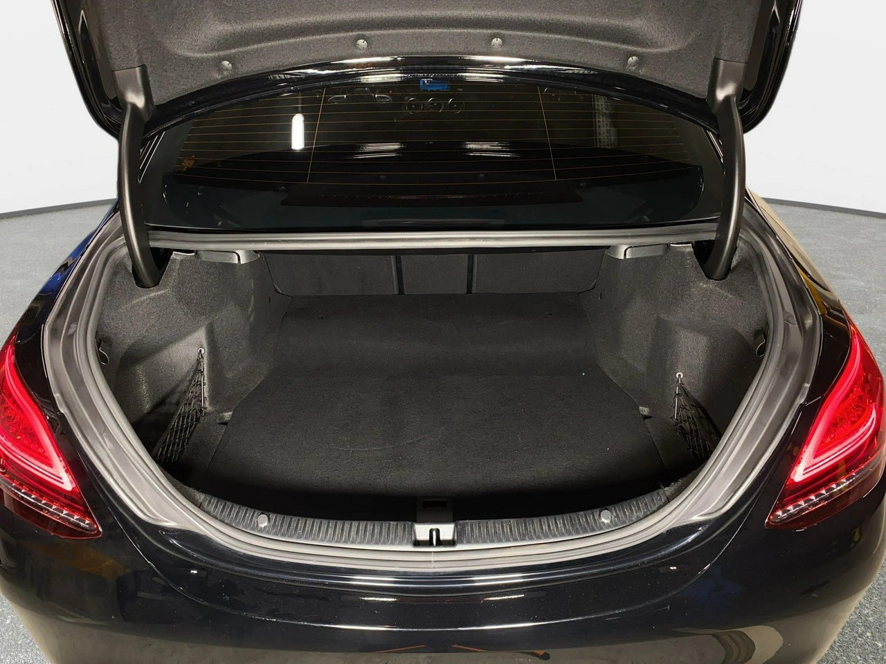 Mercedes C 200 - Zdjęcie 17