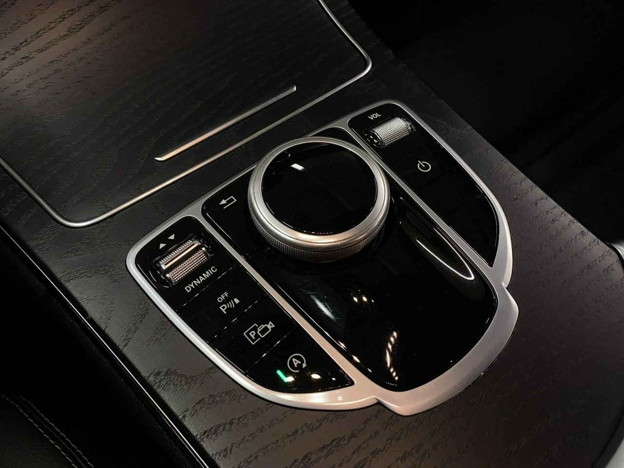 Mercedes C 200 - Zdjęcie 35