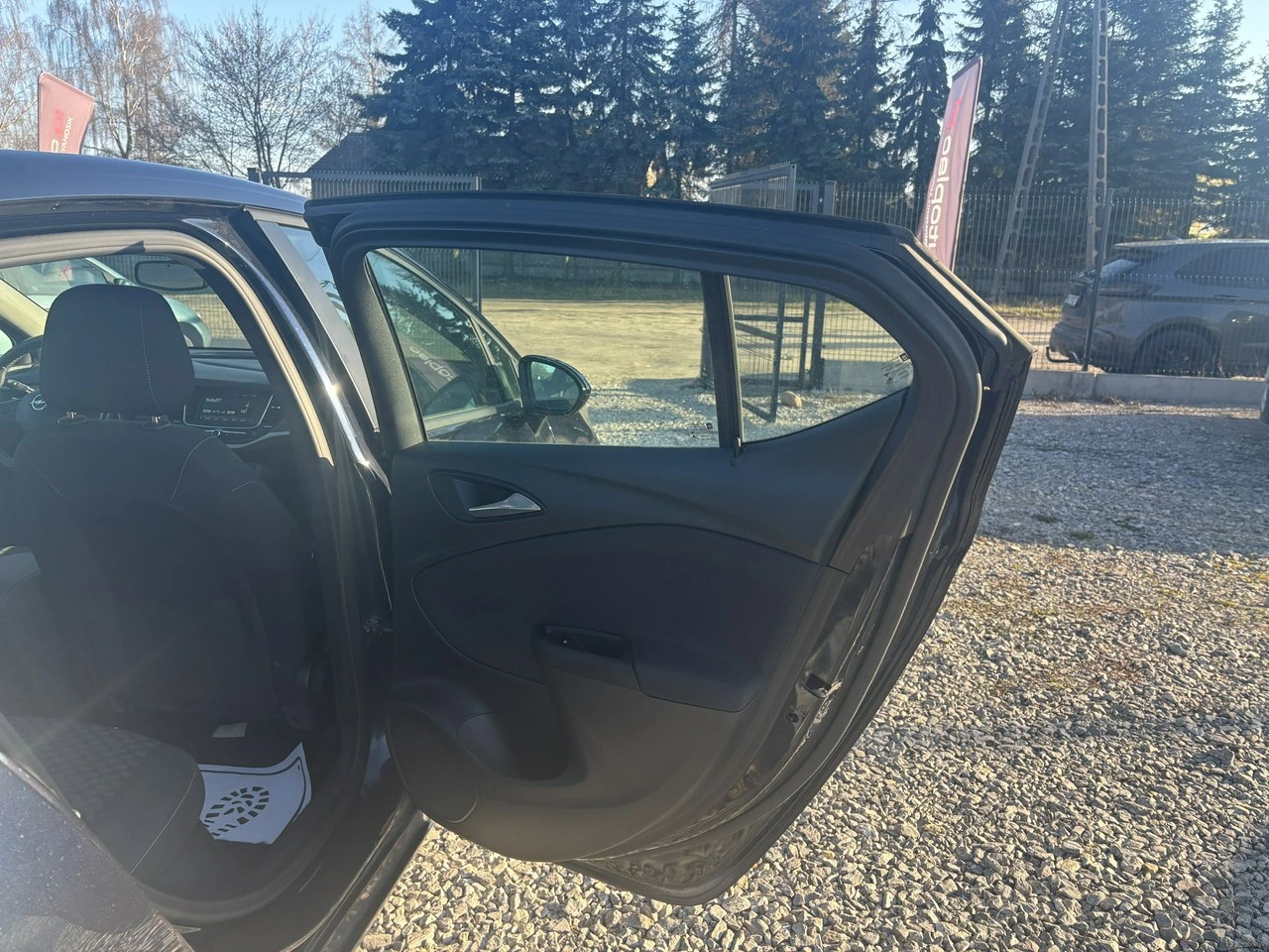 Opel Astra - Zdjęcie 29