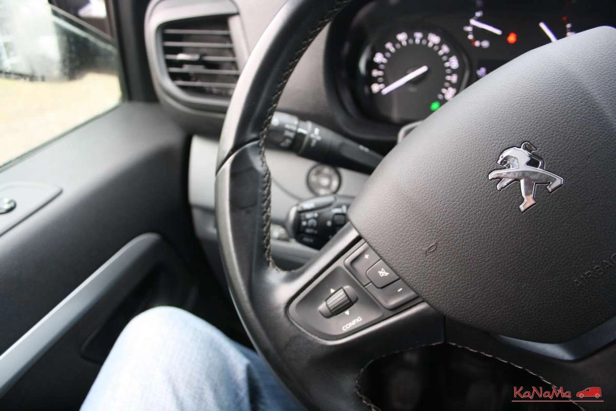 Peugeot Expert - Zdjęcie 30