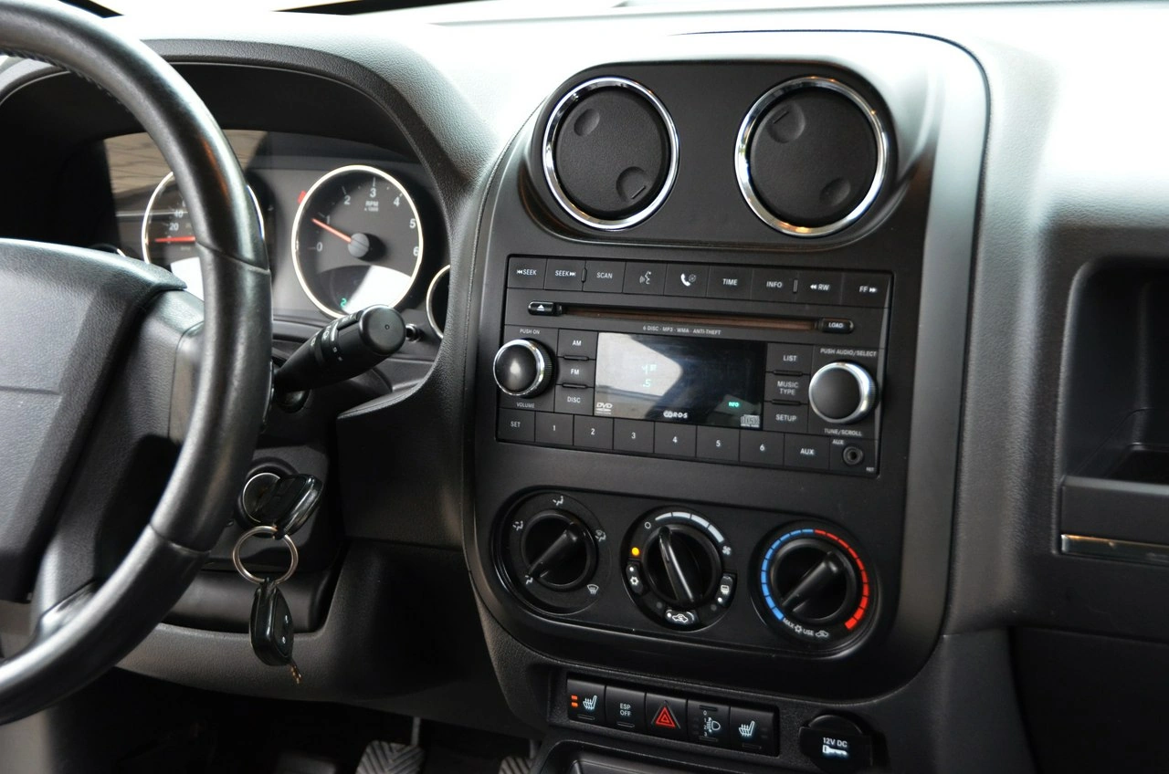 Jeep Patriot - Zdjęcie 32