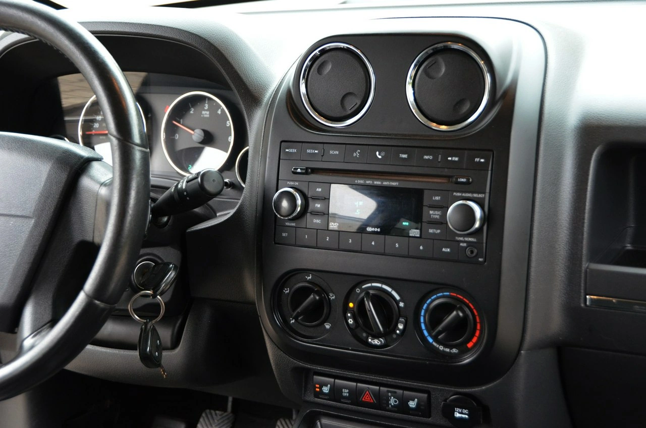 Jeep Patriot - Zdjęcie 30