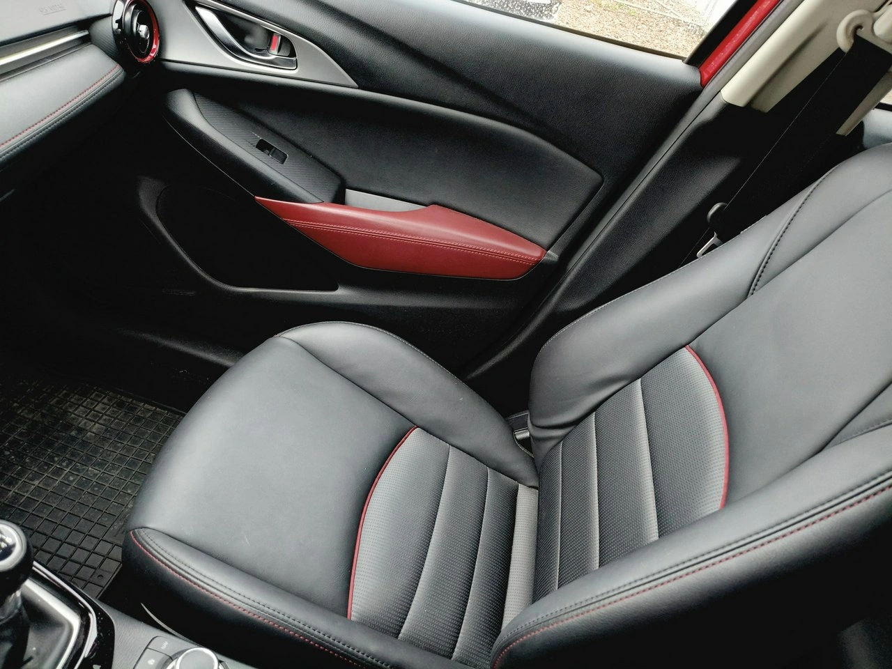 Mazda CX-3 - Zdjęcie 8