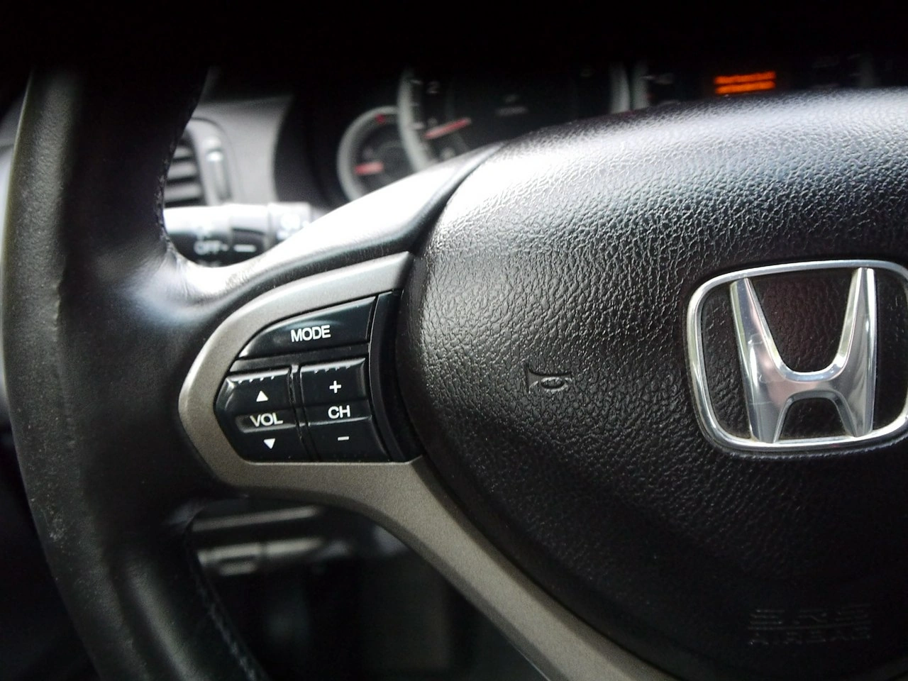 Honda Accord - Zdjęcie 28