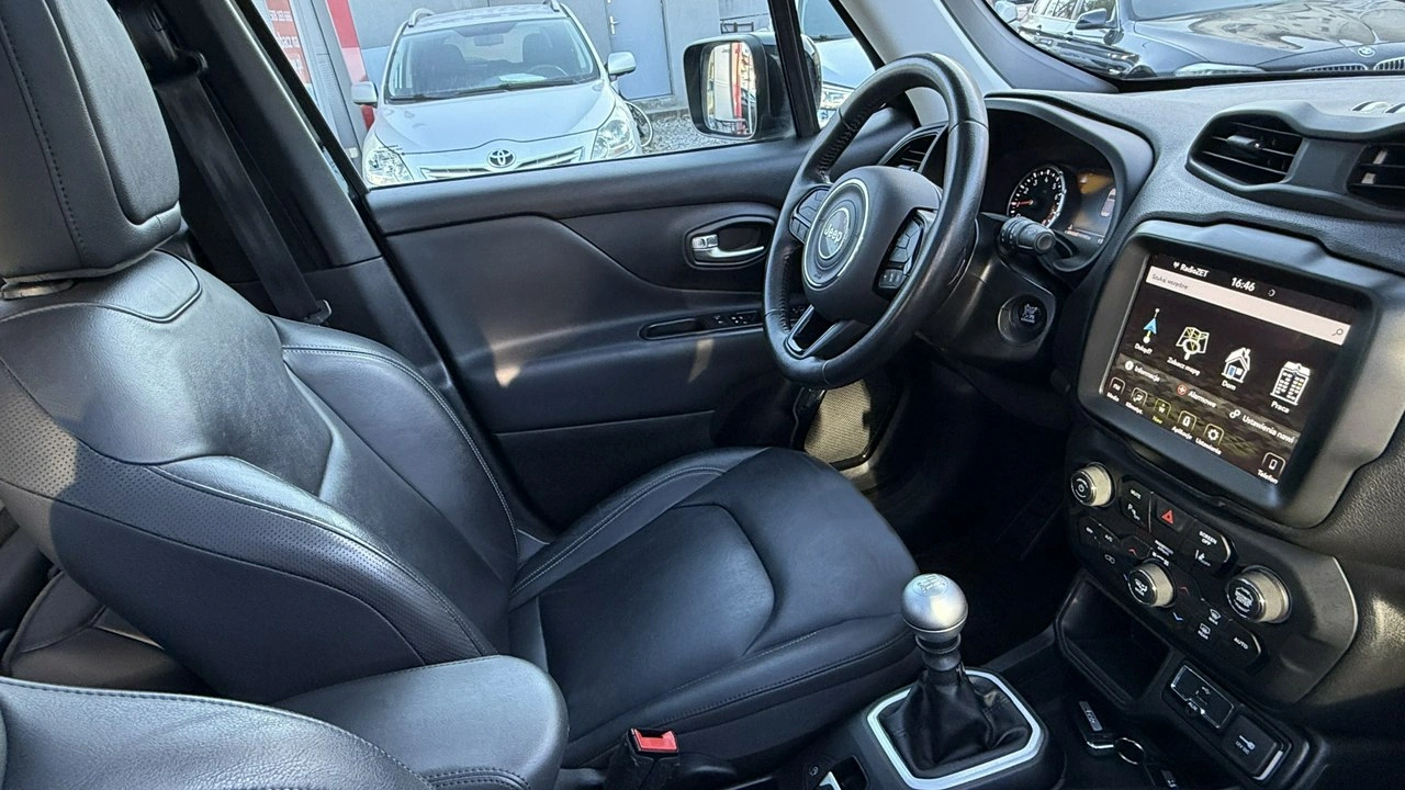Jeep Renegade - Zdjęcie 17