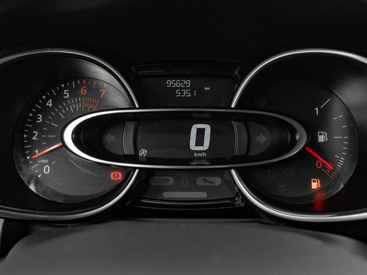 Renault Clio - Zdjęcie 11