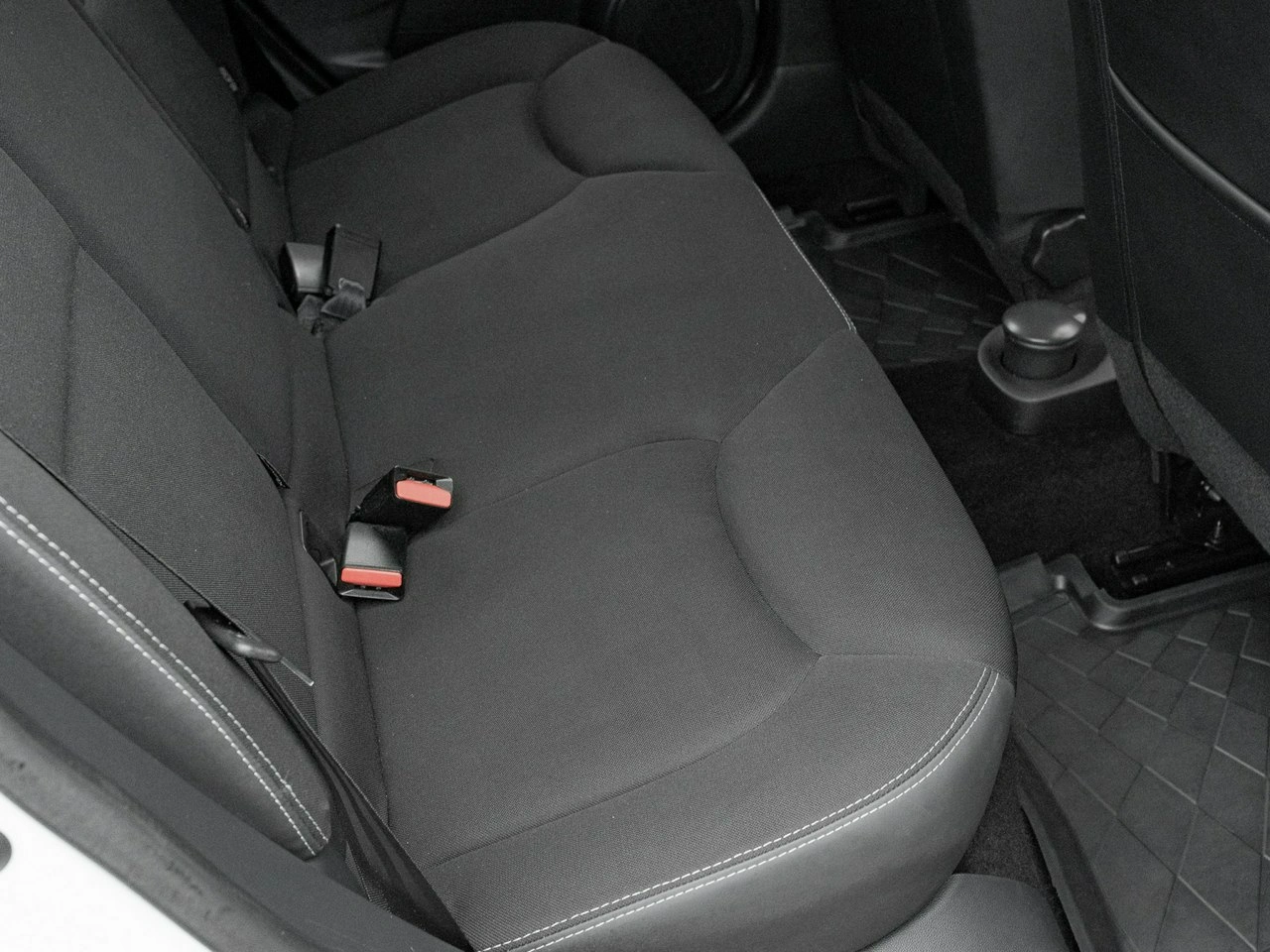 Renault Clio - Zdjęcie 23