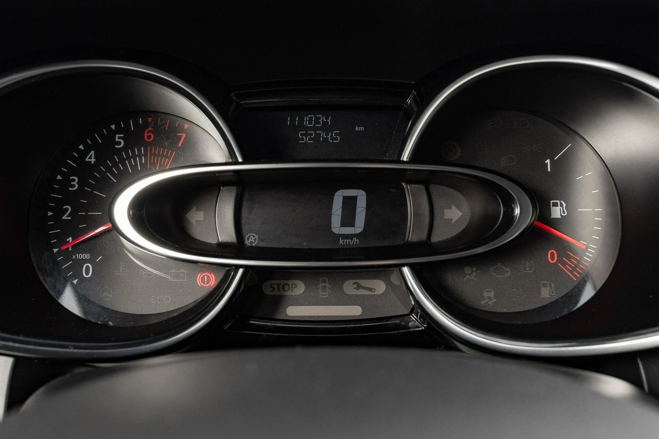 Renault Clio - Zdjęcie 10