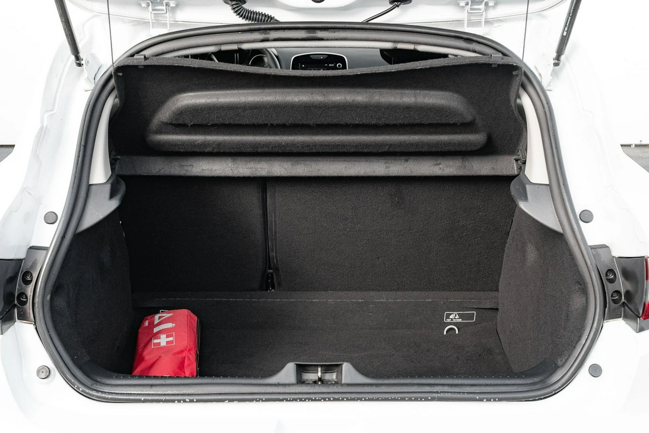 Renault Clio - Zdjęcie 19