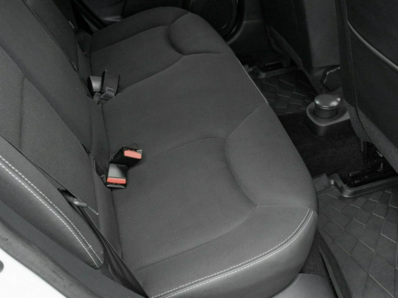 Renault Clio - Zdjęcie 21