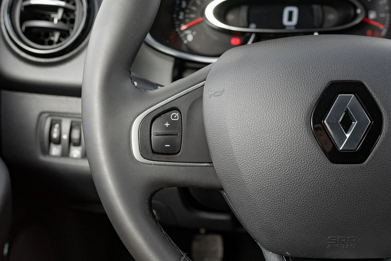 Renault Clio - Zdjęcie 11