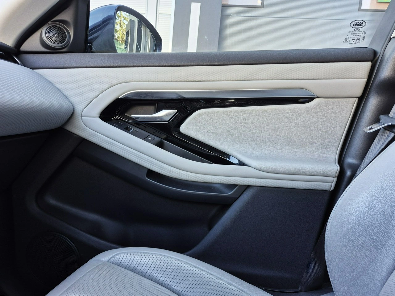 Land Rover Range Rover Evoque - Zdjęcie 37