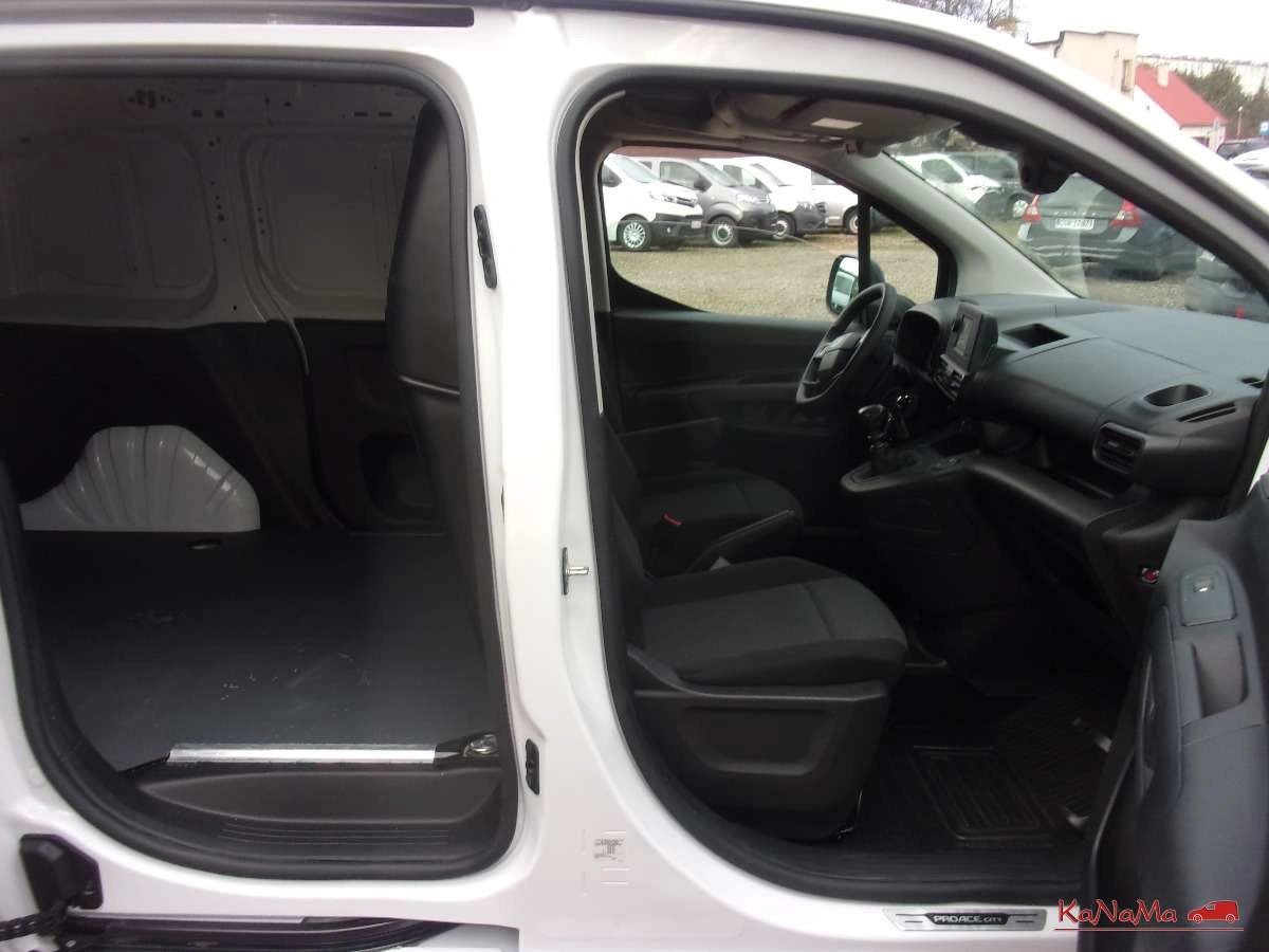 Toyota Proace City - Zdjęcie 22