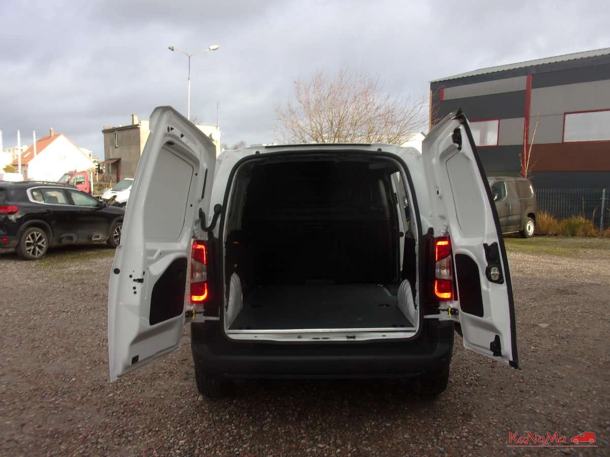 Toyota Proace City - Zdjęcie 9