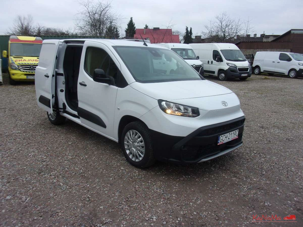 Toyota Proace City - Zdjęcie 13