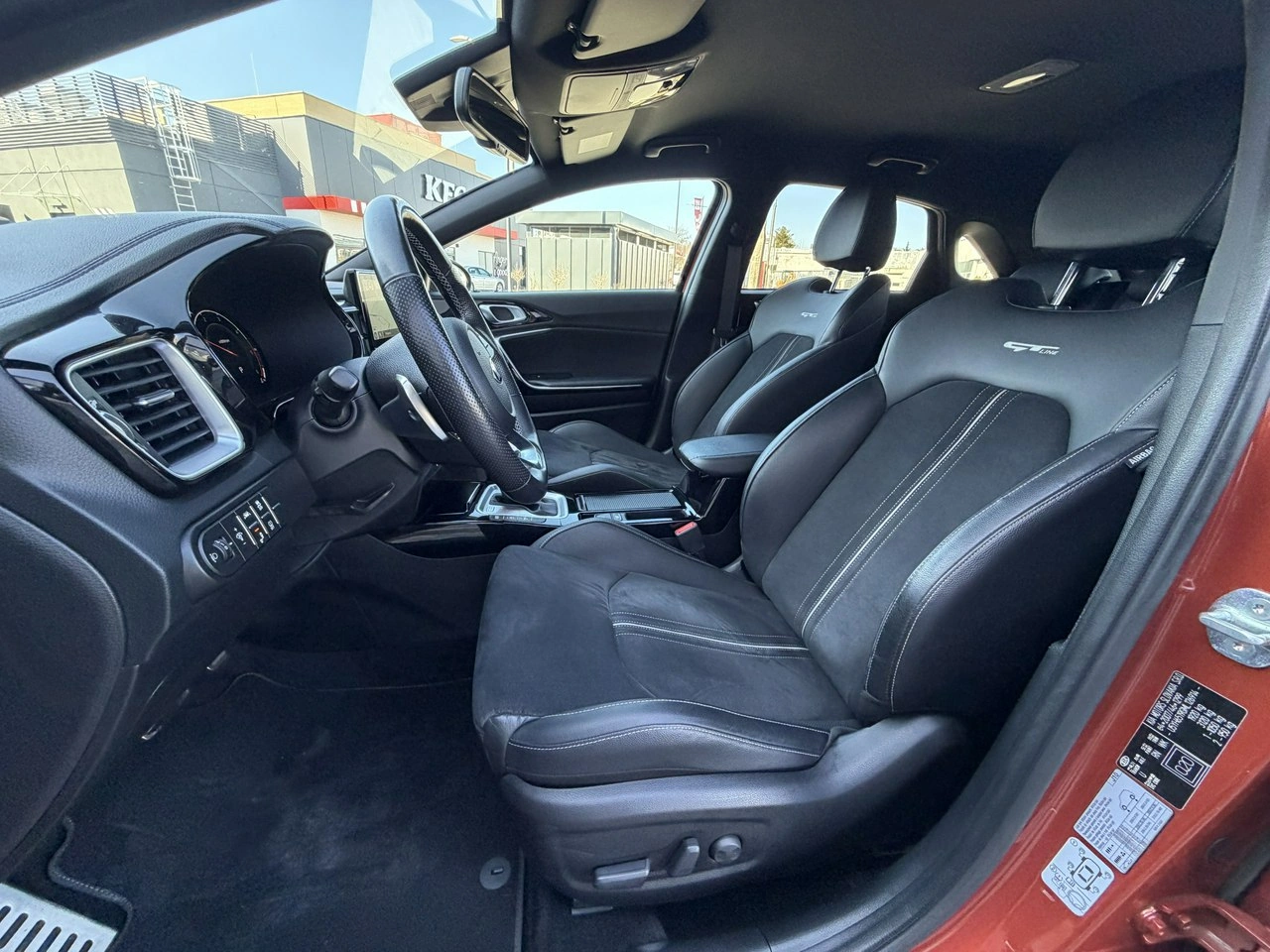 Kia Ceed - Zdjęcie 18