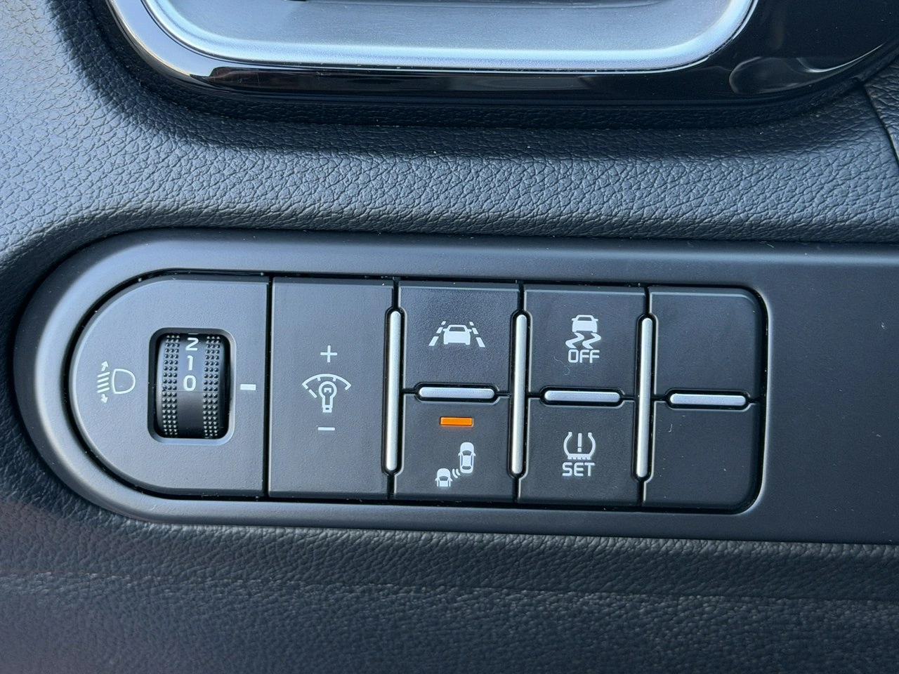 Kia Ceed - Zdjęcie 15