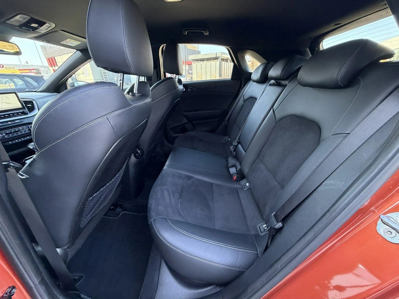 Kia Ceed - Zdjęcie 30