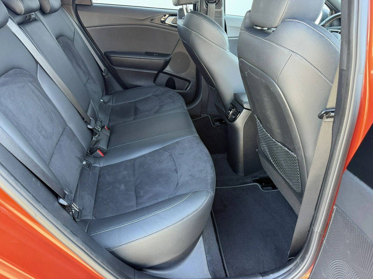 Kia Ceed - Zdjęcie 30