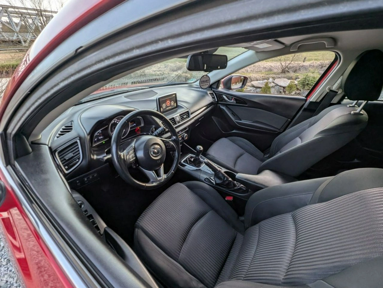 Mazda 3 - Zdjęcie 10