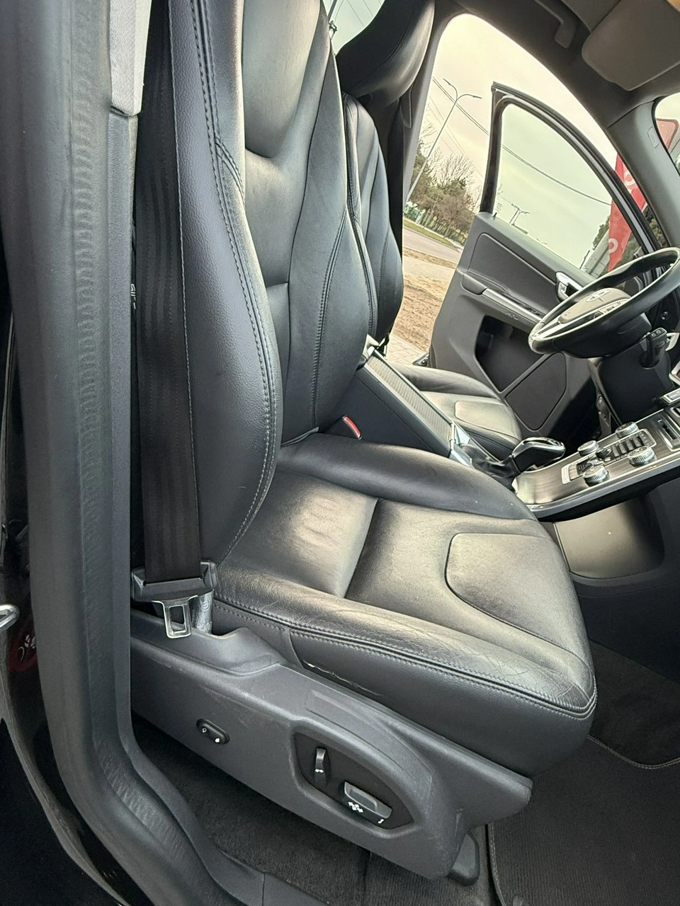 Volvo XC 60 - Zdjęcie 15