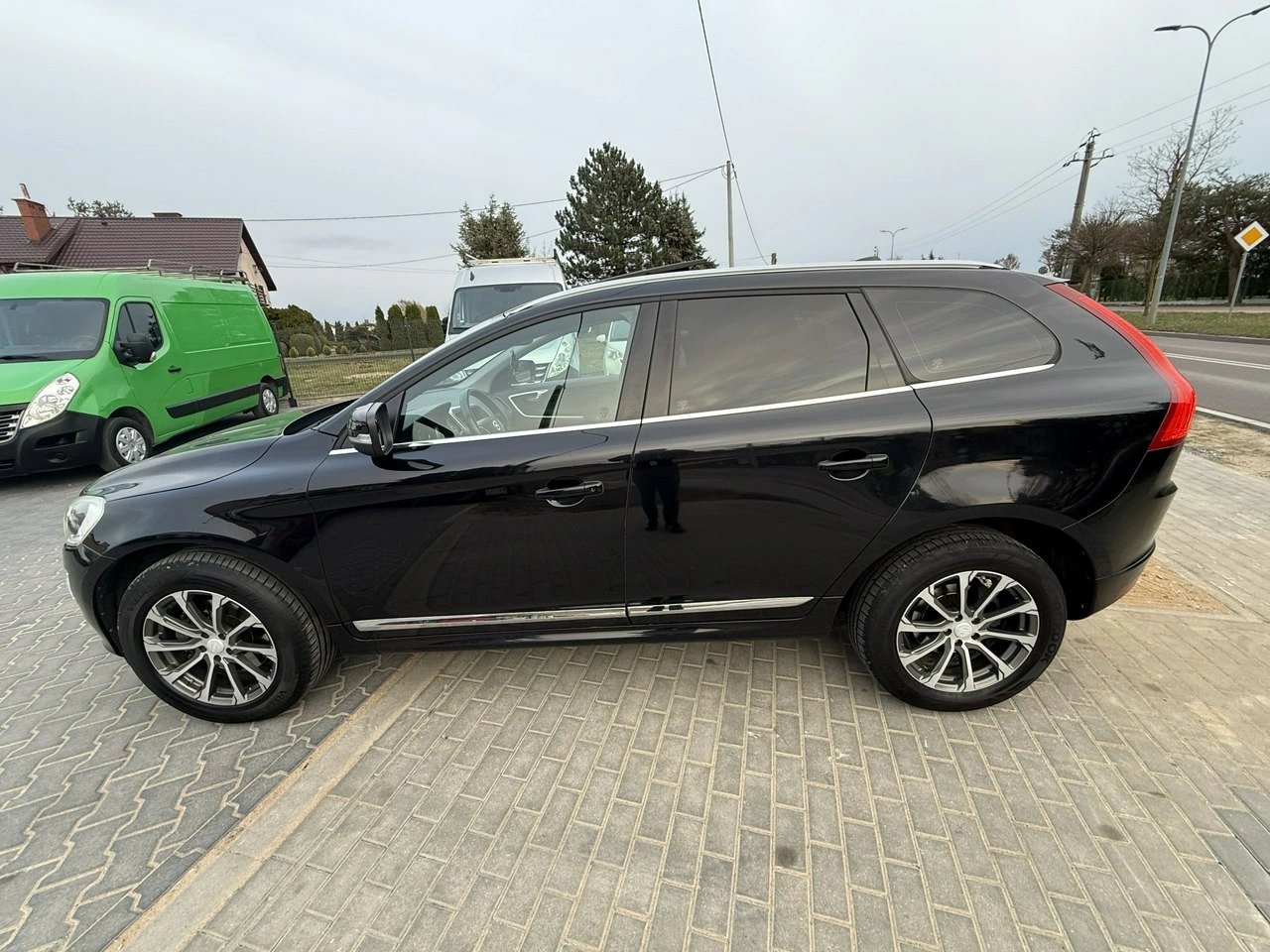 Volvo XC 60 - Zdjęcie 10