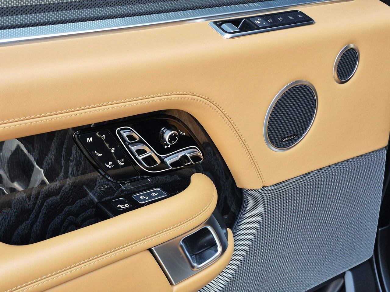 Land Rover Range Rover - Zdjęcie 21