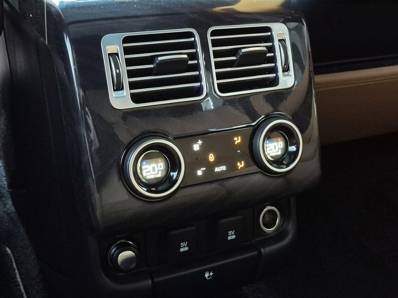 Land Rover Range Rover - Zdjęcie 24