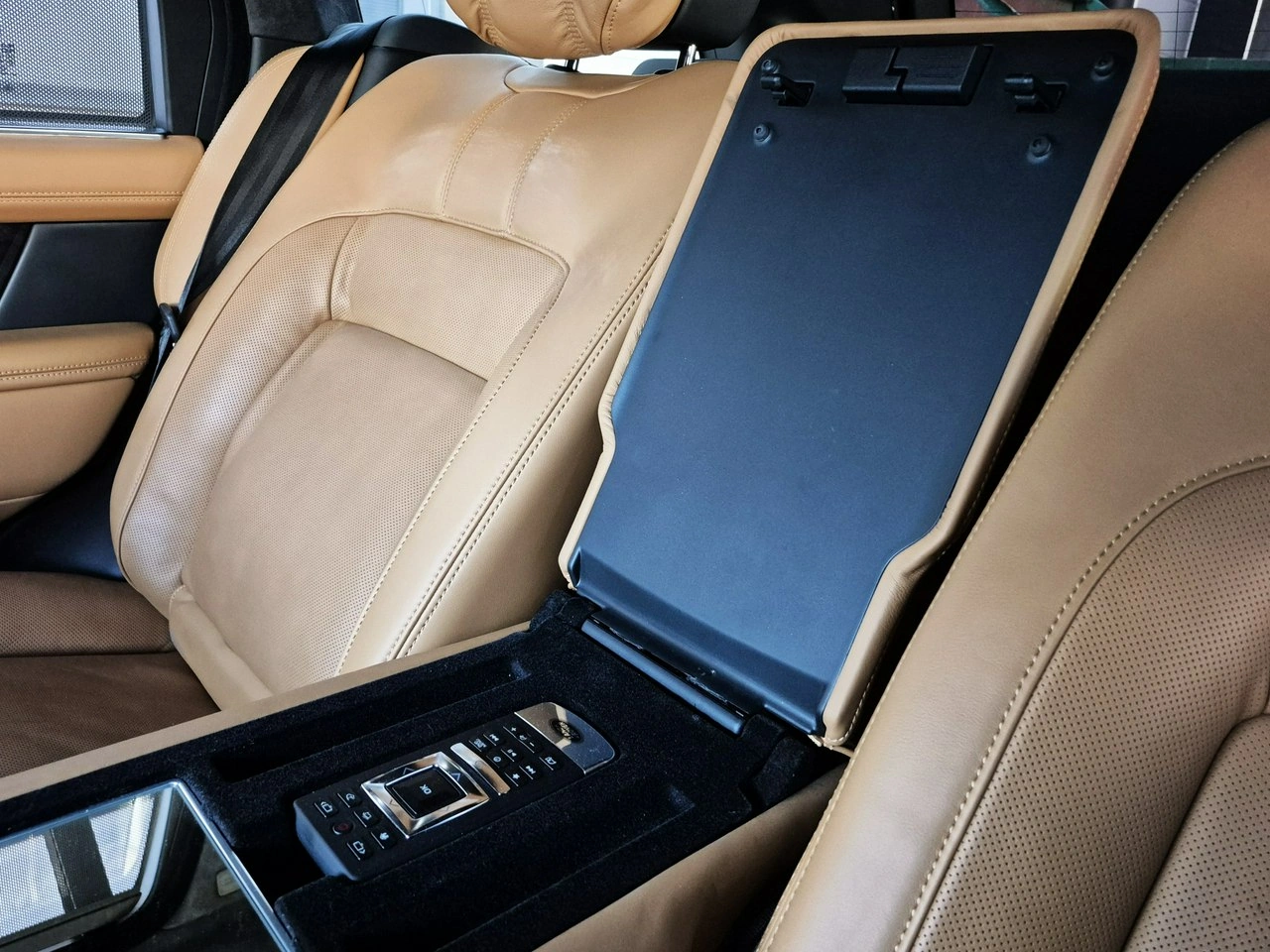 Land Rover Range Rover - Zdjęcie 25