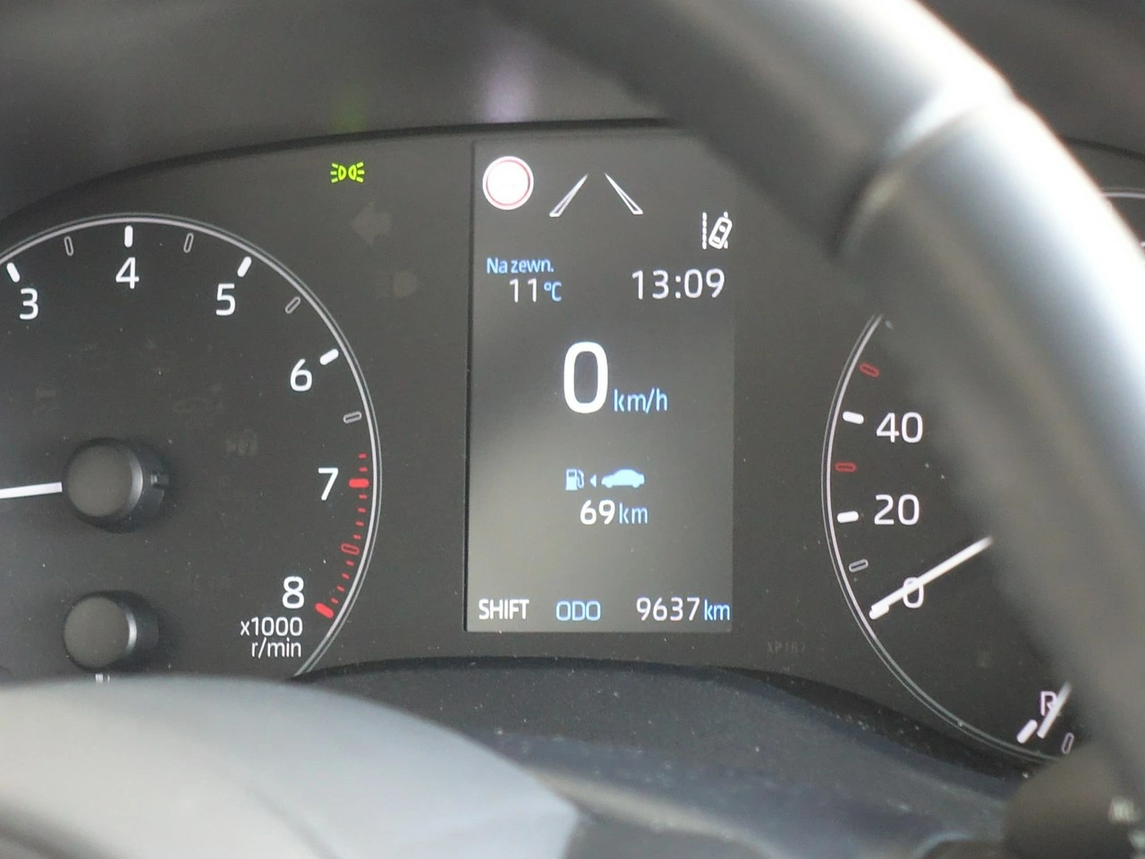 Toyota Yaris - Zdjęcie 23