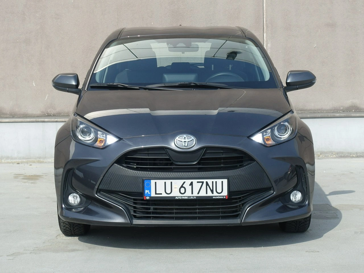 Toyota Yaris - Zdjęcie 4