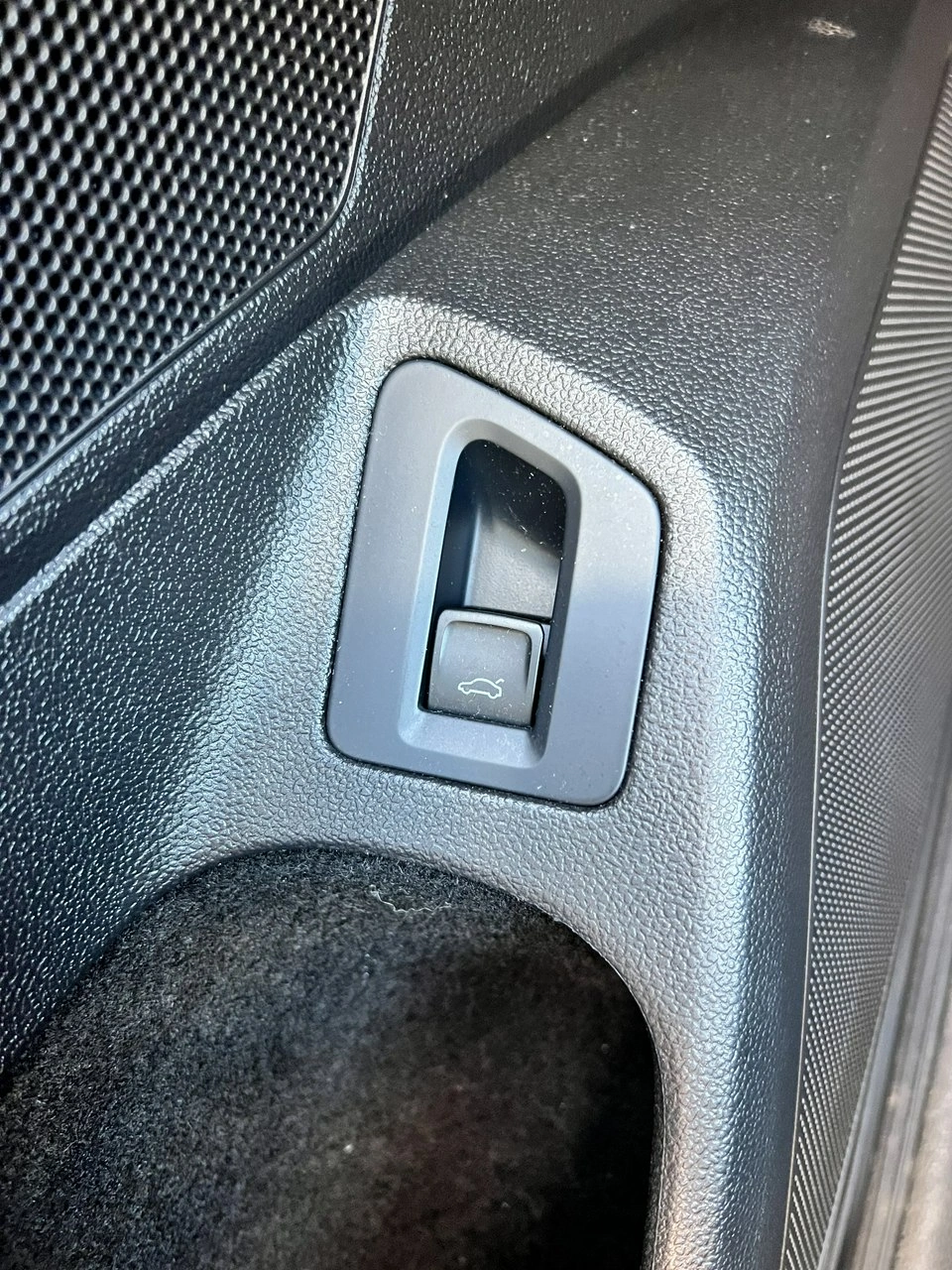 Volkswagen Passat - Zdjęcie 13