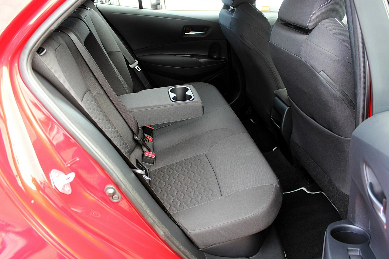 Toyota Corolla - Zdjęcie 11