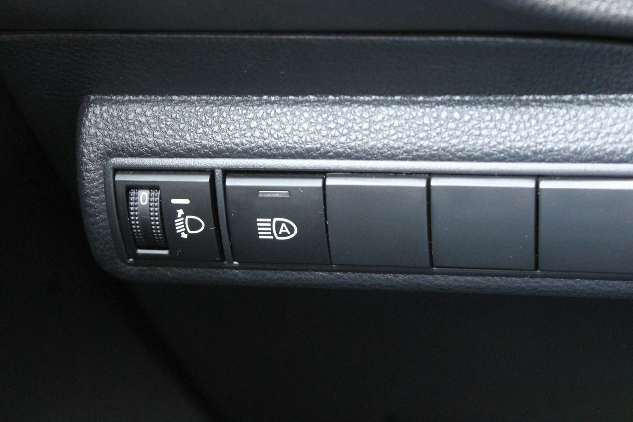 Toyota Corolla - Zdjęcie 18