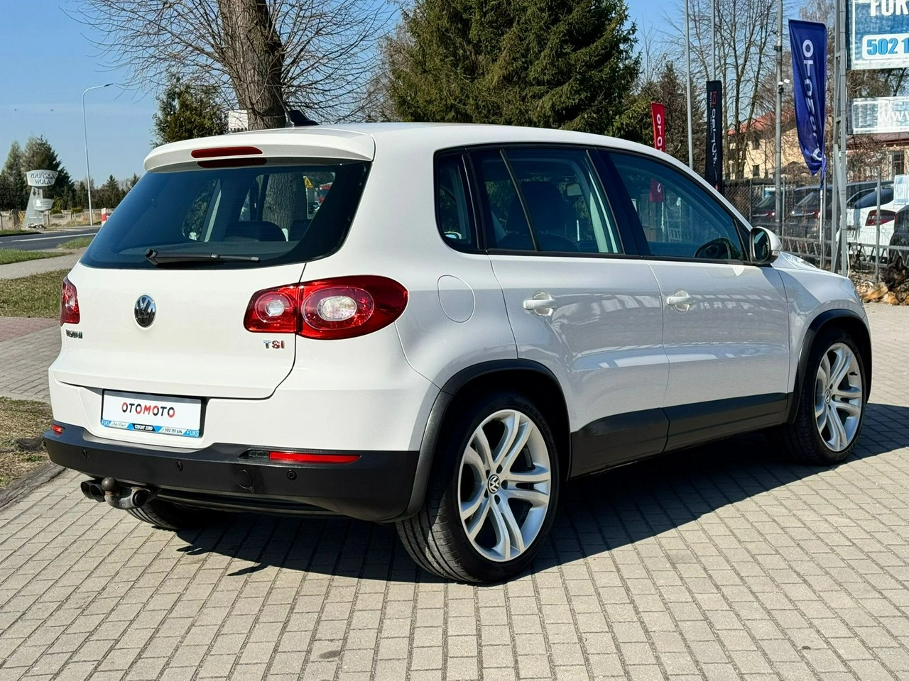 Volkswagen Tiguan - Zdjęcie 12