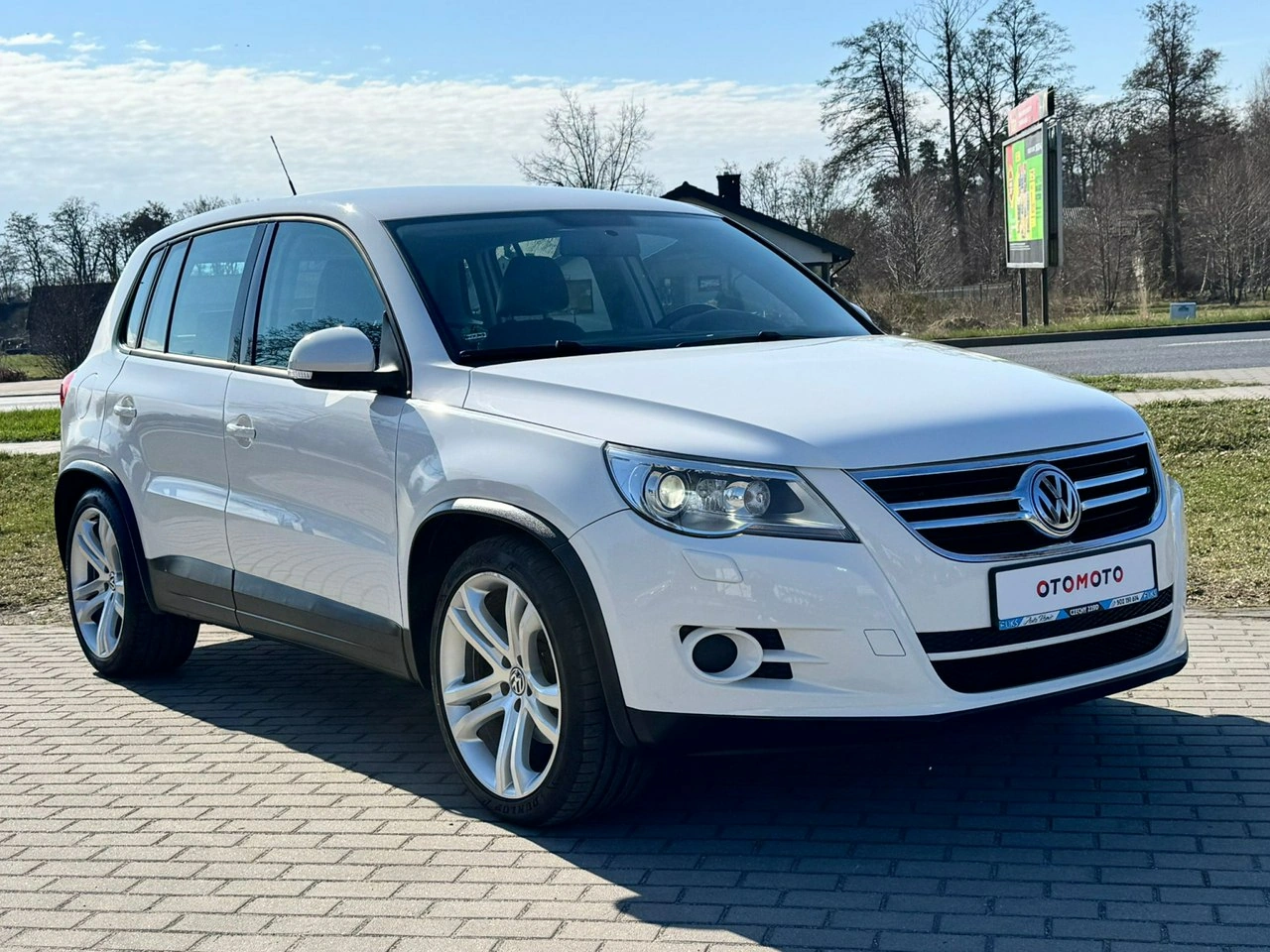 Volkswagen Tiguan - Zdjęcie 14