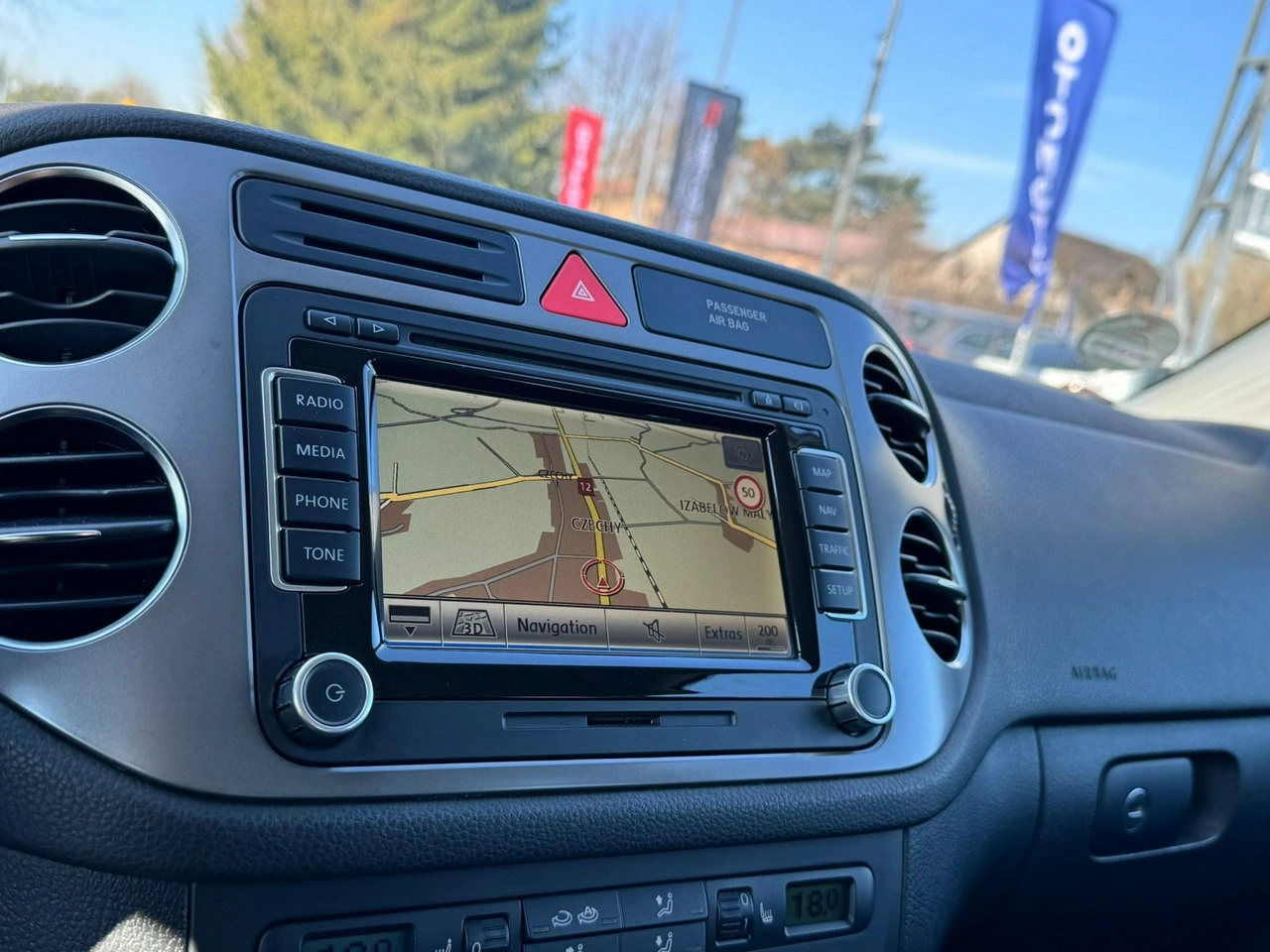 Volkswagen Tiguan - Zdjęcie 22