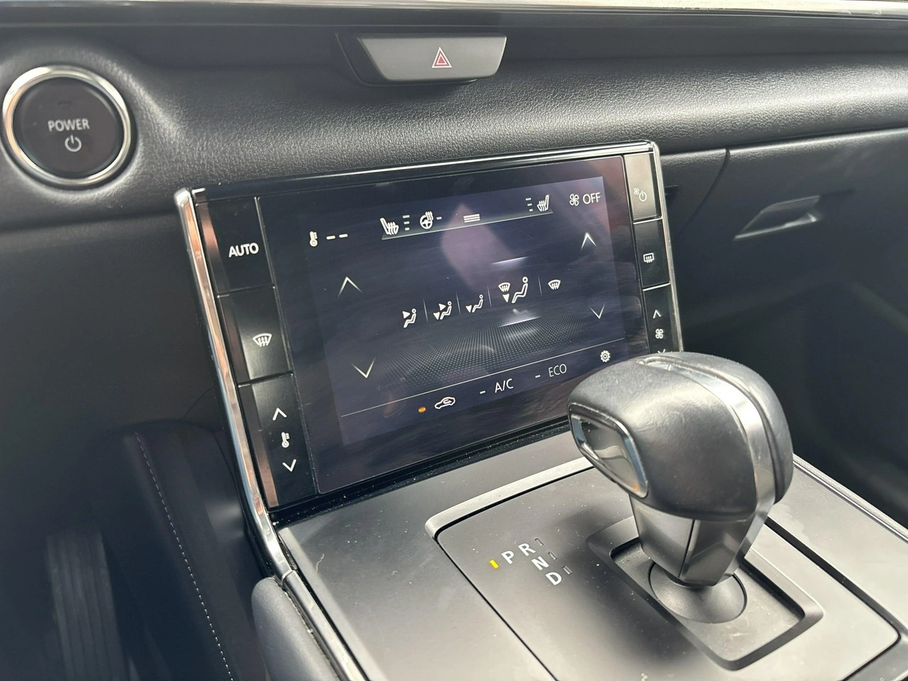 Mazda MX-30 - Zdjęcie 17