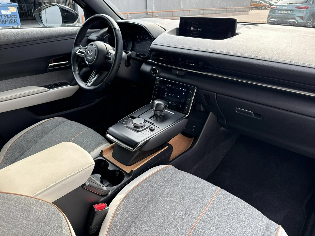 Mazda MX-30 - Zdjęcie 16