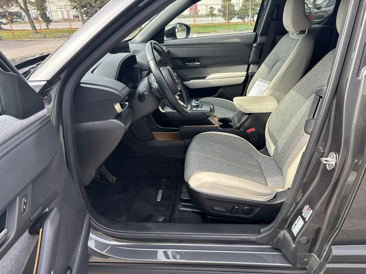 Mazda MX-30 - Zdjęcie 10