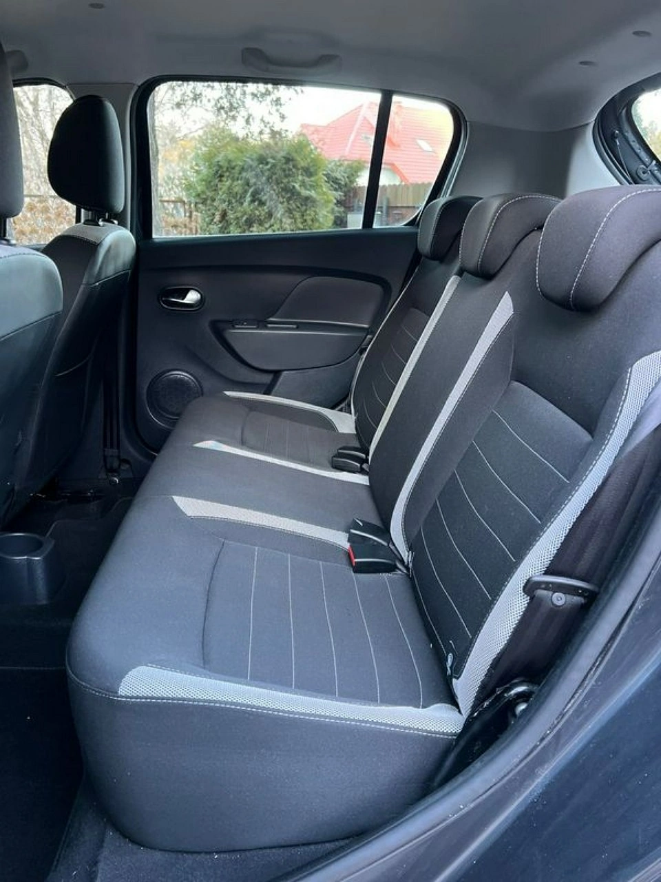 Dacia Sandero Stepway - Zdjęcie 11