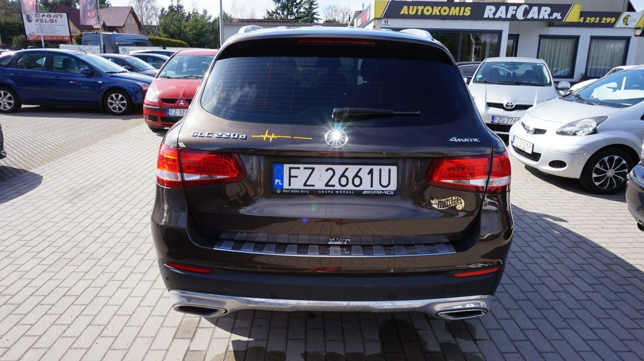 Mercedes GLC 220 - Zdjęcie 5