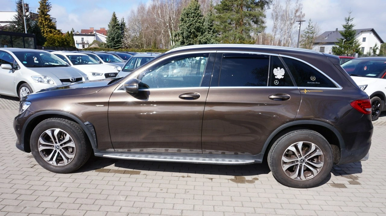 Mercedes GLC 220 - Zdjęcie 7