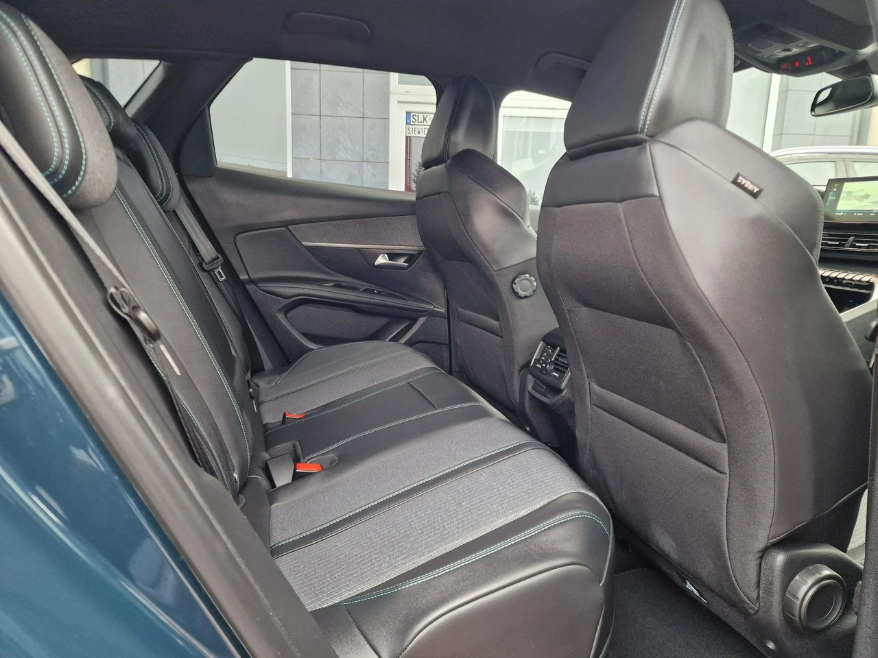 Peugeot 3008 - Zdjęcie 21