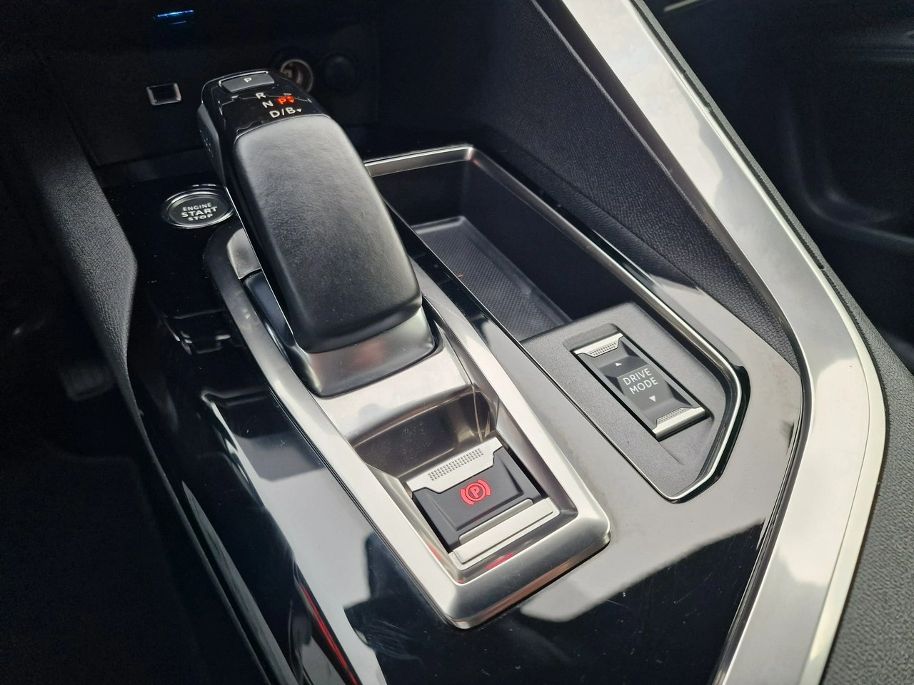 Peugeot 3008 - Zdjęcie 30