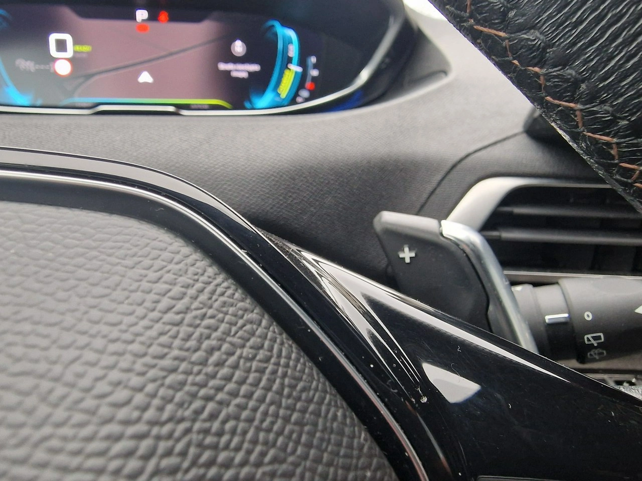 Peugeot 3008 - Zdjęcie 30
