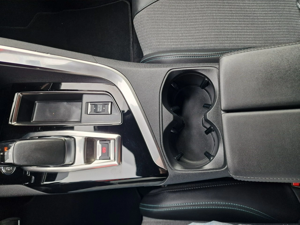 Peugeot 3008 - Zdjęcie 31