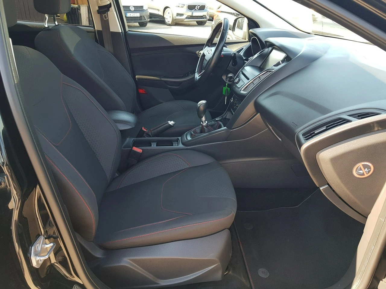 Ford Focus - Zdjęcie 16