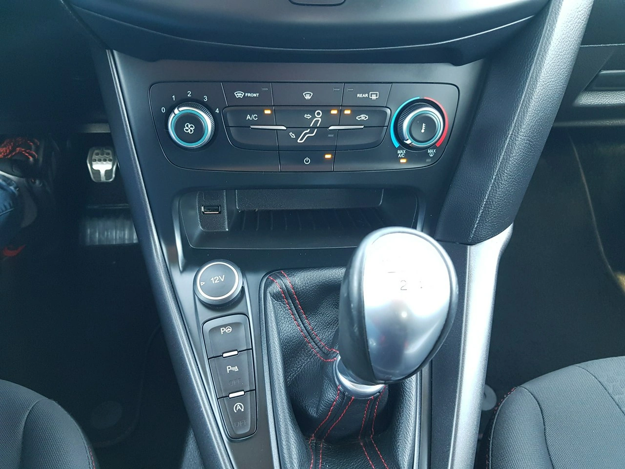 Ford Focus - Zdjęcie 18