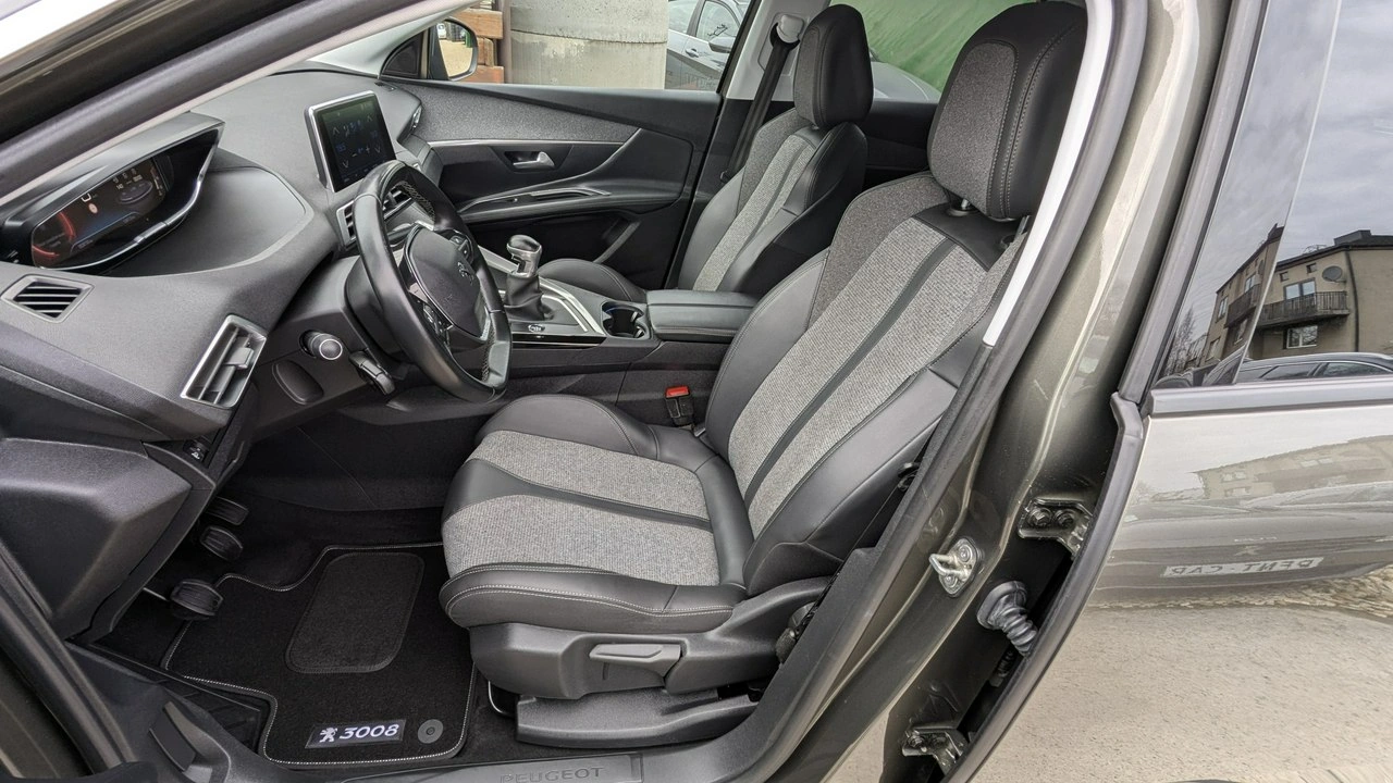 Peugeot 3008 - Zdjęcie 12